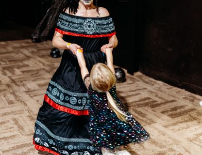 SPOCĪGAIS HELOVĪNS KVARTĀLĀ 86 - BILDES