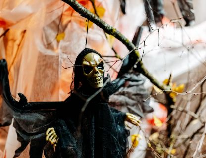 SPOCĪGAIS HELOVĪNS KVARTĀLĀ 86 - BILDES