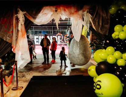 SPOCĪGAIS HELOVĪNS KVARTĀLĀ 86 - BILDES